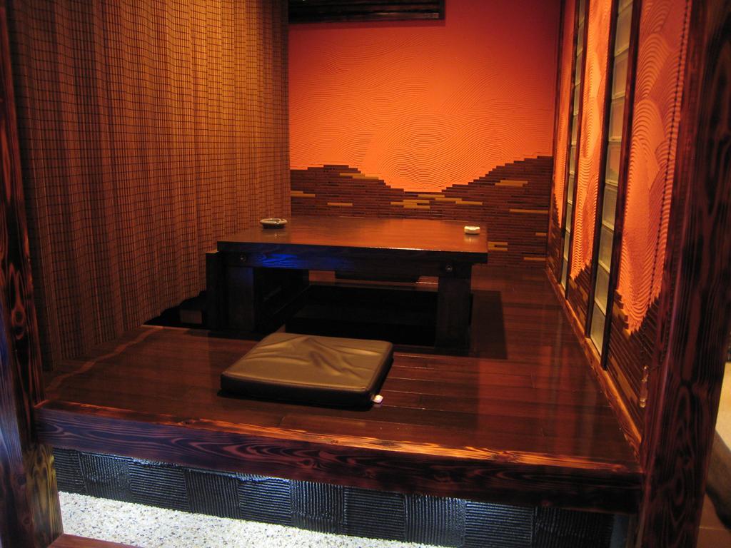 Hotel Wakamizusou Fujikawaguchiko Esterno foto