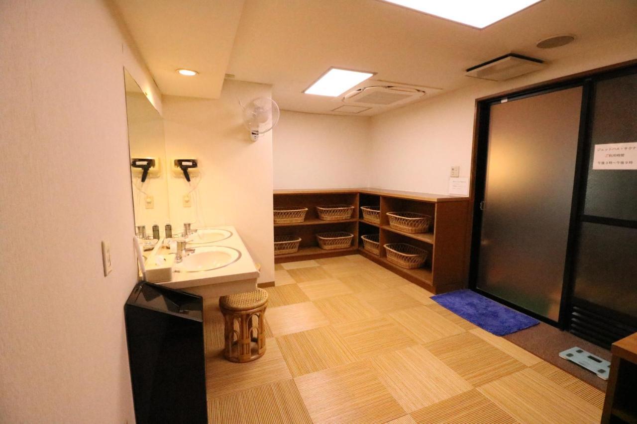 Hotel Wakamizusou Fujikawaguchiko Esterno foto